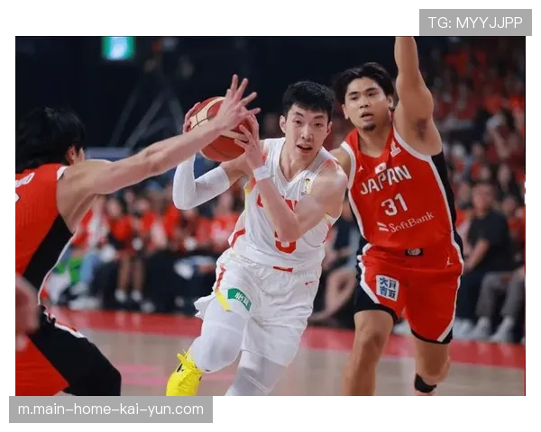 廖三宁突击能力展现 年轻后卫敢打敢拼